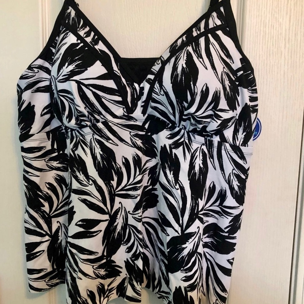 Swimsuits for All Tankini Top 24W NWT